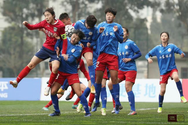 全场比赛结束，勒沃库森4-0波鸿。